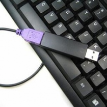 How to Hack Passwords Using a Hardware Keylogger